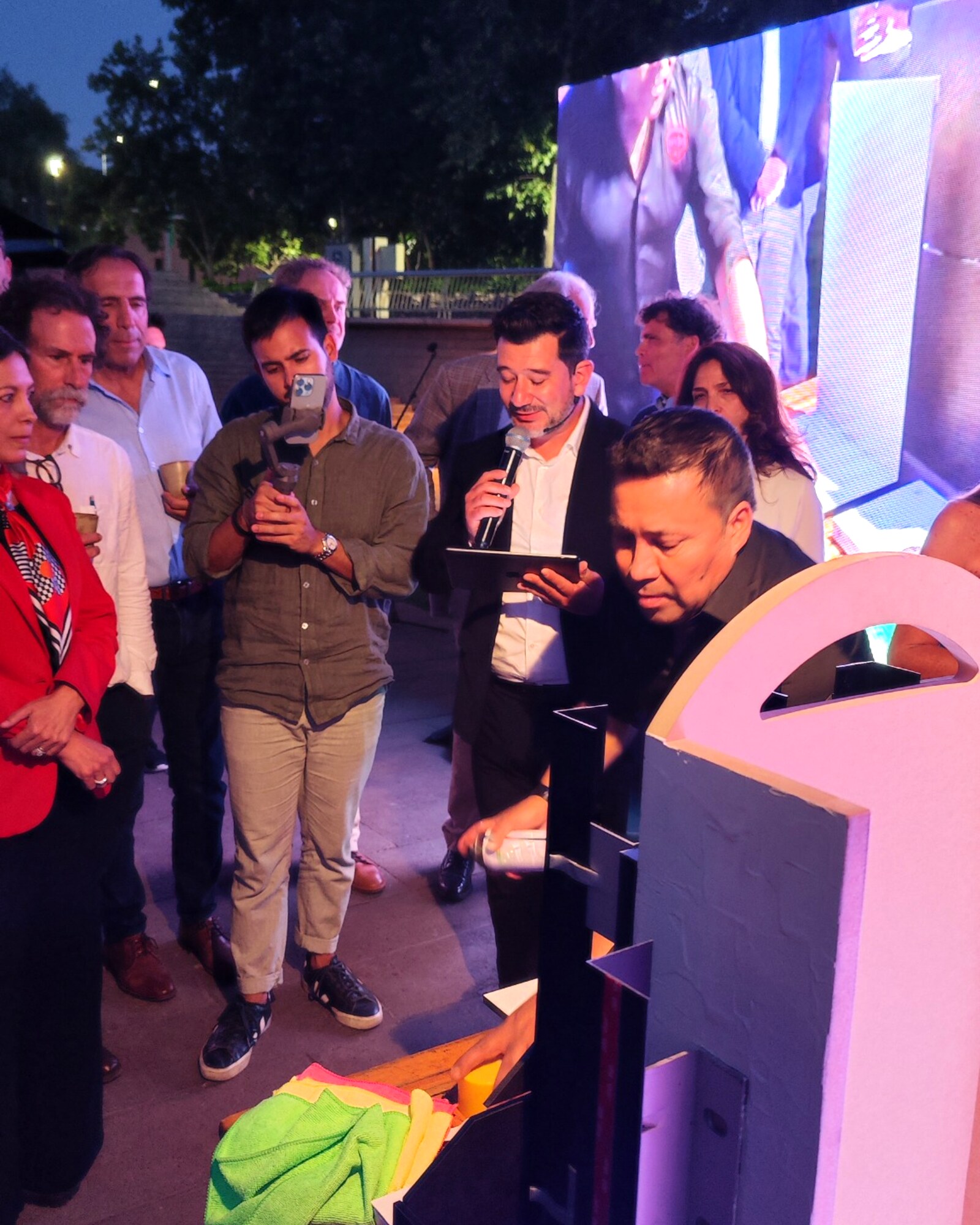 Animación y participación del público en evento corporativo